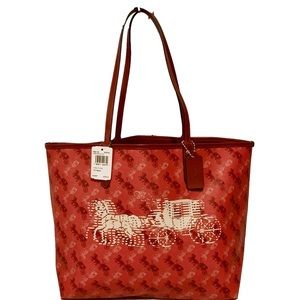 💐COACH F82136 💐 BRIGHT RED CHERRY MULTI HORSE & CARRIAGE HC REVERSIBLE T…